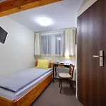 Harry Nie Z Tej Bajki & Baltycka44 3*